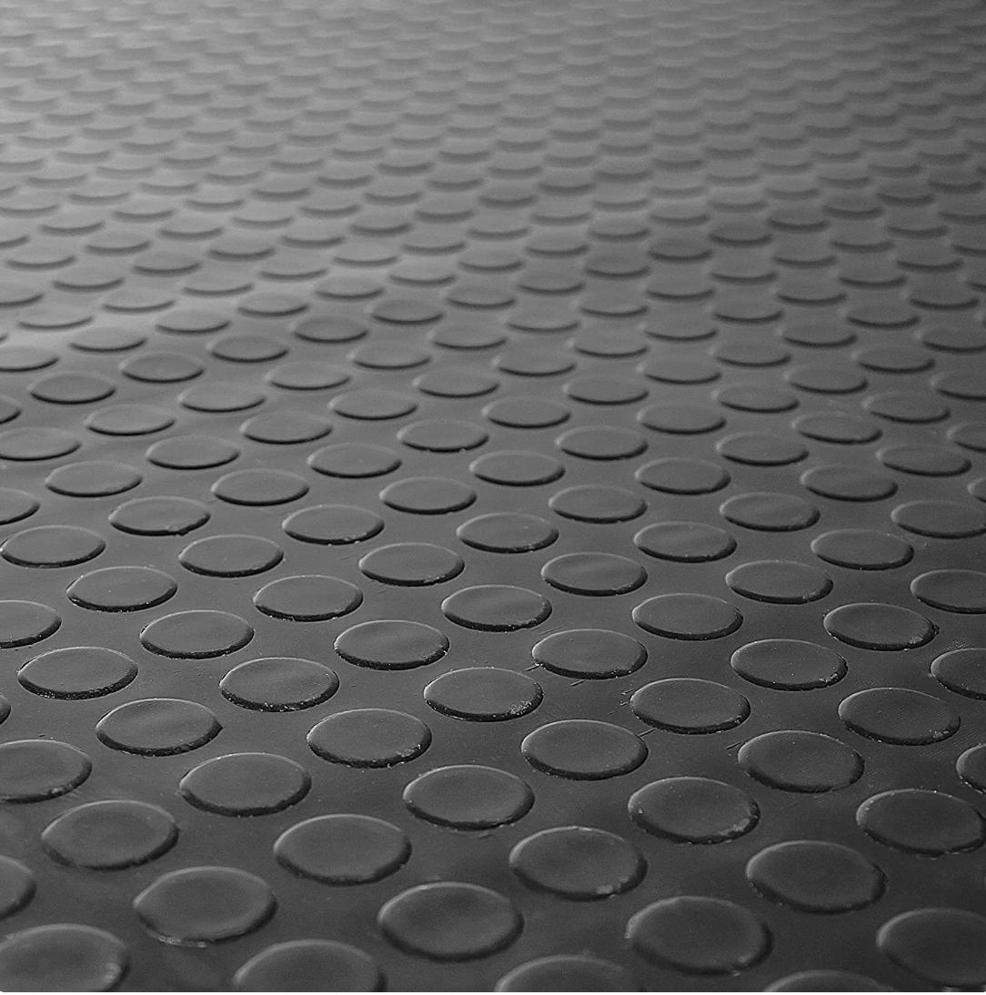 Liukumaton kohokuvioitu matto metreittäin, 100 x 50-600 cm - Kohokuvioitu kumimatto (3 mm) työpajojen lattioille, kumimatto, työpöytien päällyste ja lattiamatto - Kumimatto kellareihin, perävaunuihin